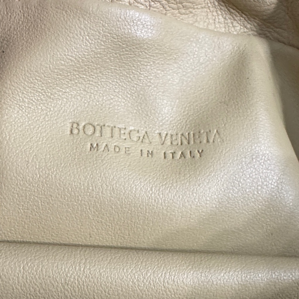 Bottega Veneta Pale Yellow Gathered Drawstring Wristlet - Picture 2 of 9